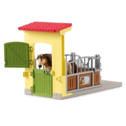 Box avec Poney Icelandais - Extension Ferme Educative